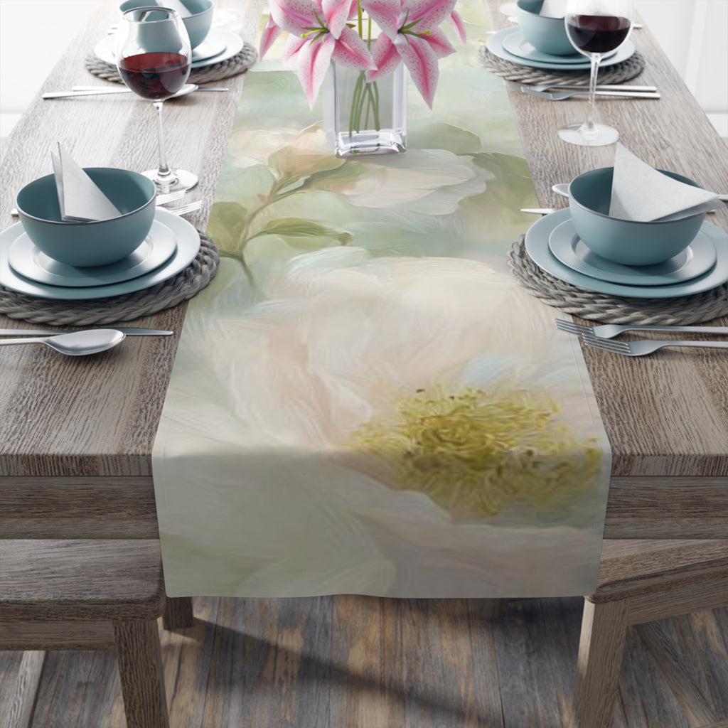 Verde Grace Table Runner